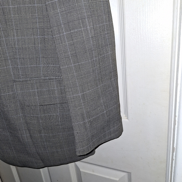 Chaps Ralph Lauren 2 piece suit blazer and pants - Picture 5 of 9